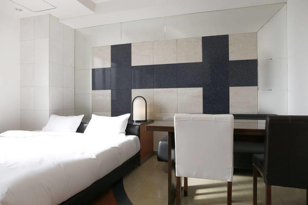 Niceinn Hotel Maihama Tokyo Bay Premiere Urajaszu Kültér fotó